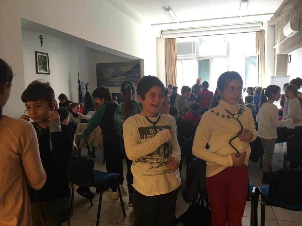 Istituto San Giuseppe La Salle Milano Scuola Primaria Lezioni Scienze Specialisti_1